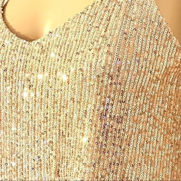 ILLA ILLA Sparkle Rose Gold Strap Top NWT, Small - Picture 5 of 12